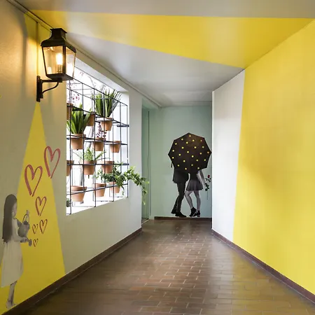 Adagio Montmartre Апарт-отель 4*