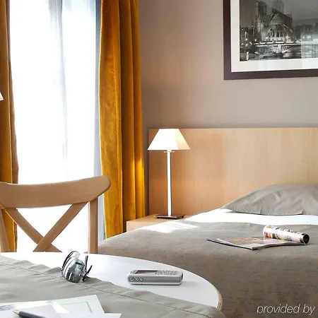 Adagio Montmartre Апарт-отель 4*