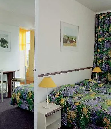 Adagio Montmartre 4* Paris