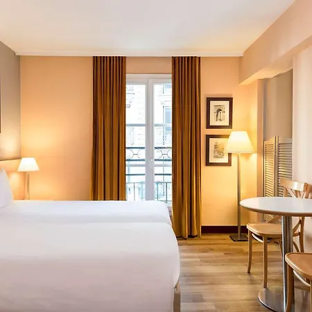 Apartmanhotel Adagio Montmartre 4*