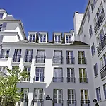 Adagio Montmartre Lejlighedshotel 4*