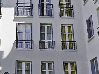 Adagio Montmartre 4* Paryż