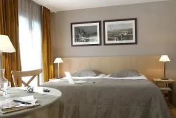 Ξενοδοχείο με διαμερίσματα Adagio Montmartre 4*