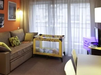 Hotel apartamentowy Adagio Montmartre 4*