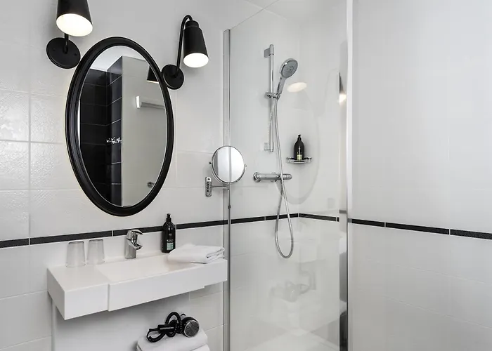 Adagio Montmartre Apartahotel