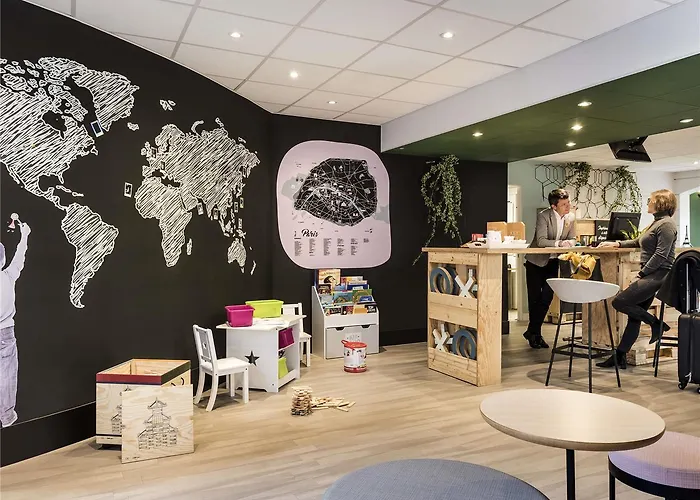 Apartahotel Adagio Montmartre 4*