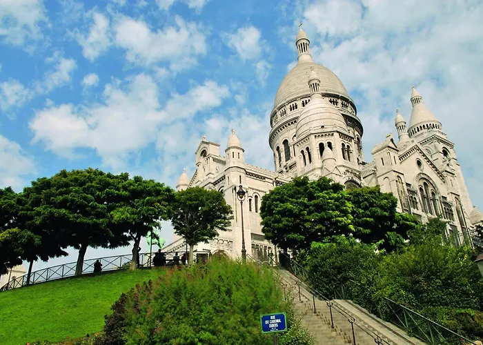 Apartahotel Adagio Montmartre 4*