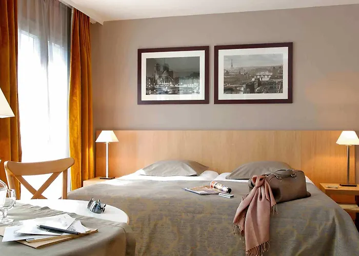 Adagio Montmartre 4* París