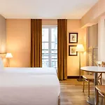Hotel apartamentowy Adagio Montmartre 4*