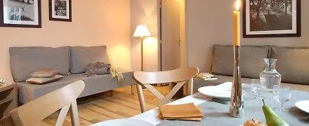 Adagio Montmartre Hotel apartamentowy Paryż